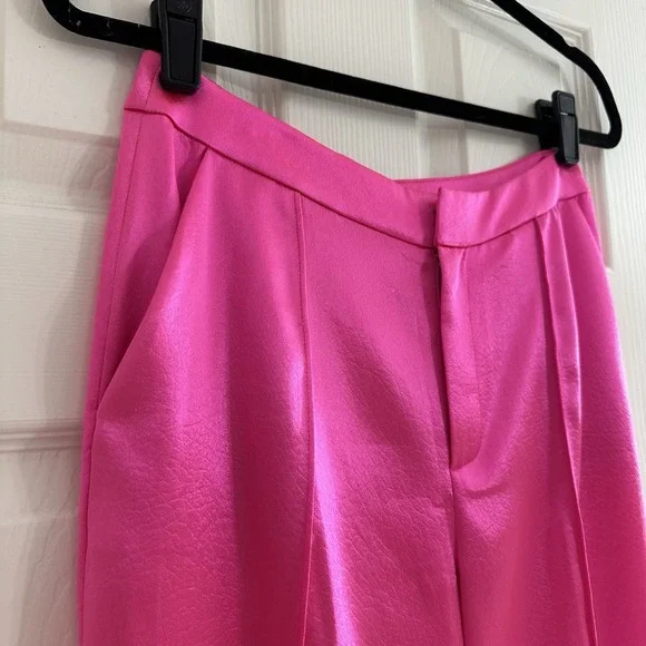 NEW Cinq à Sept $365 Ultra Pink Satin Karis Pants Straight Leg Mid Rise Sz 2 XS - Picture 5 of 7